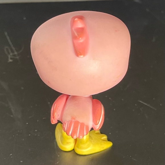 Littlest pet shop # 1023 pink flamingo with yellow feet and blue eyes - Picture 6 of 8